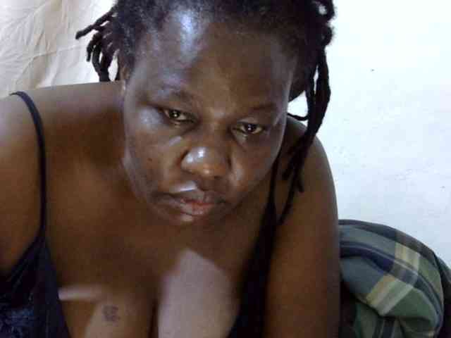 sexy-ebony254 webcam