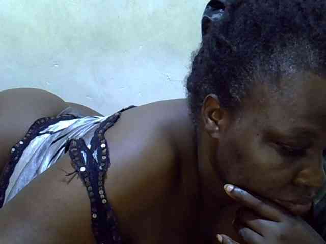 sexy-ebony254 webcam