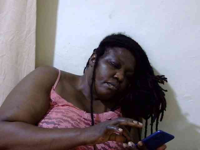 sexy-ebony254 webcam