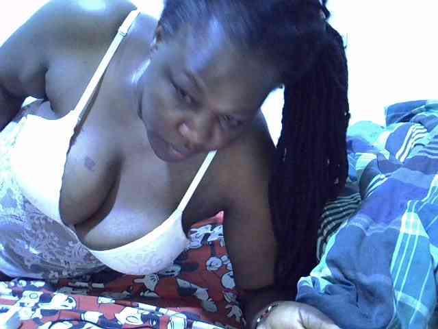 sexy-ebony254 webcam