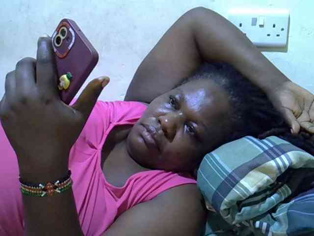 sexy-ebony254 webcam