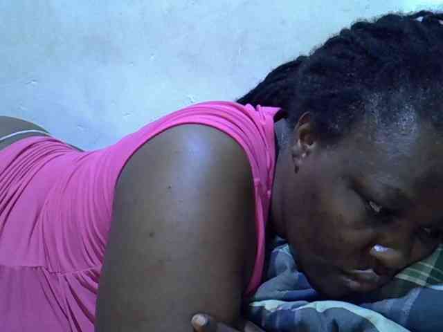 sexy-ebony254 webcam