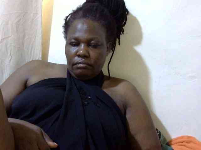 sexy-ebony254 webcam