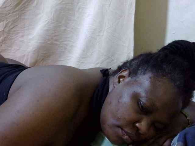 sexy-ebony254 webcam