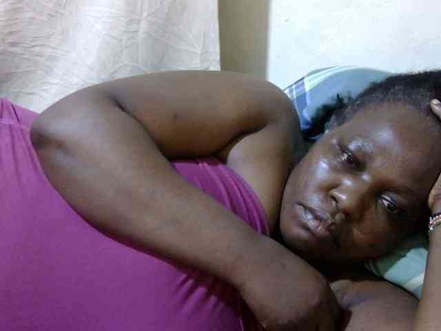 sexy-ebony254 webcam