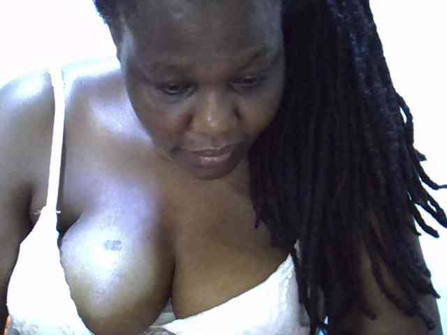 sexy-ebony254 webcam