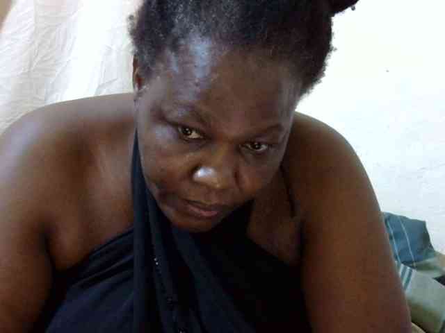 sexy-ebony254 webcam