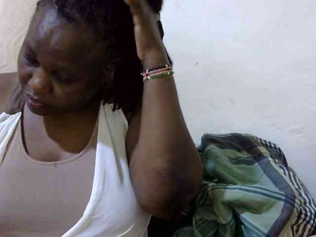 sexy-ebony254 webcam