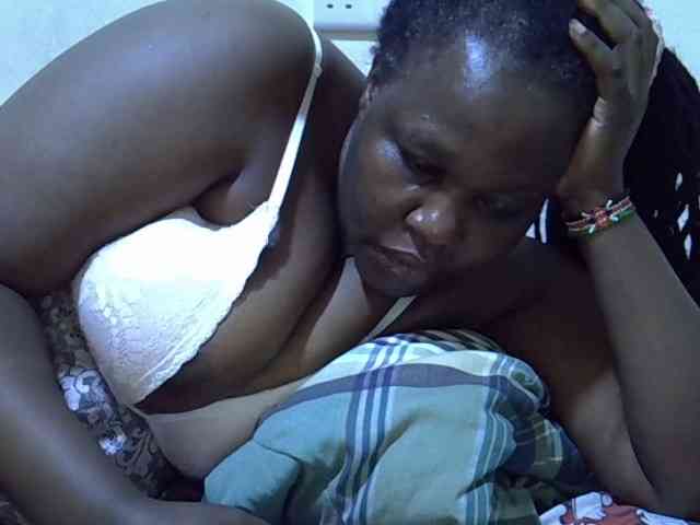 sexy-ebony254 webcam