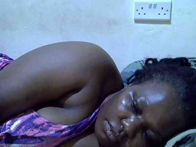 sexy-ebony254 webcam