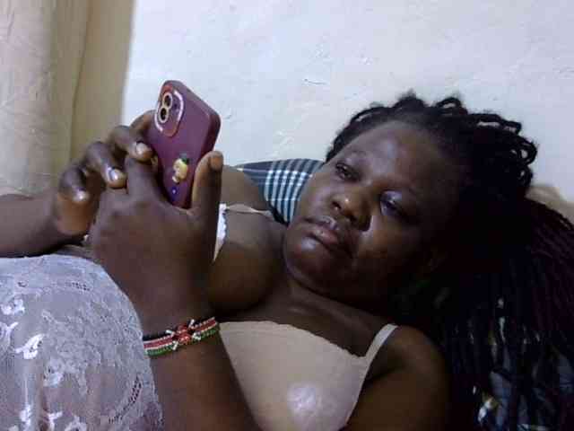 sexy-ebony254 webcam