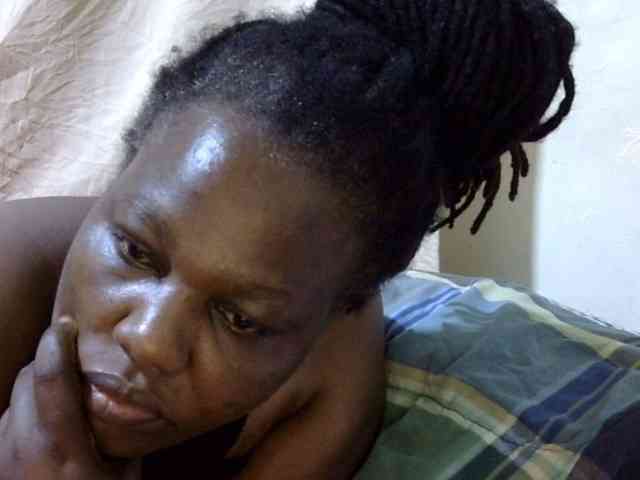 sexy-ebony254 webcam