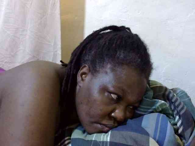 sexy-ebony254 webcam