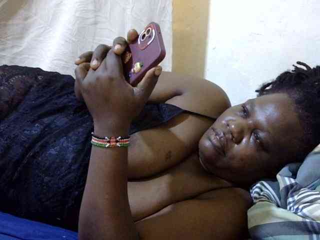sexy-ebony254 webcam