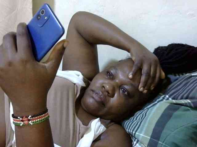 sexy-ebony254 webcam