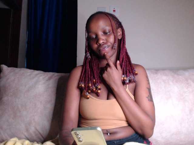 sexxygoldy's BongaCams show and profile