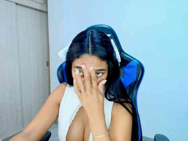 Sophiiaaxx Sophiiaaxx