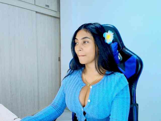 Sophiiaaxx Sophiiaaxx