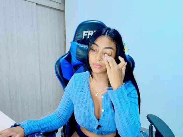 Sophiiaaxx Sophiiaaxx