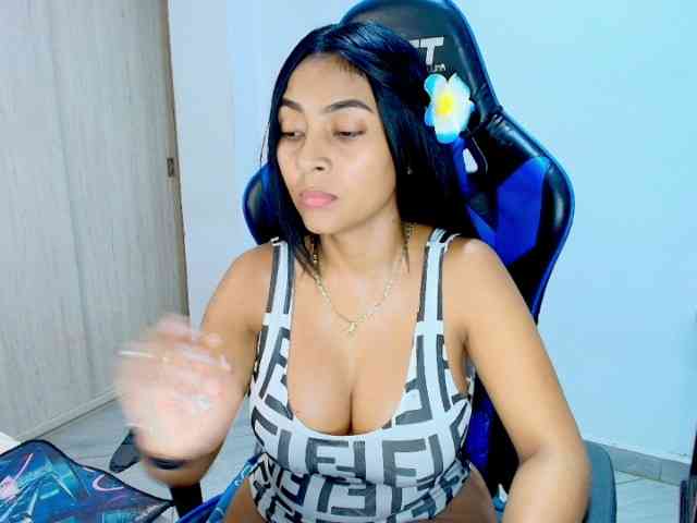 Sophiiaaxx Sophiiaaxx