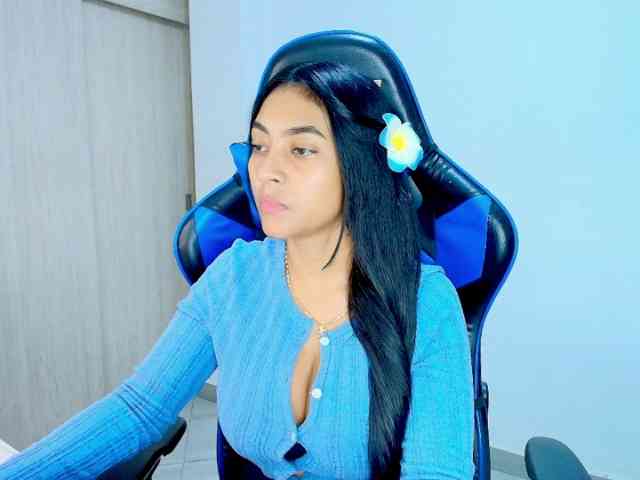 Sophiiaaxx Sophiiaaxx