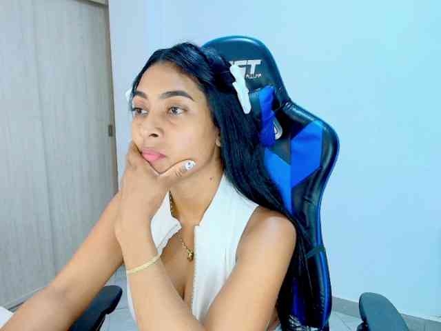 Sophiiaaxx Sophiiaaxx