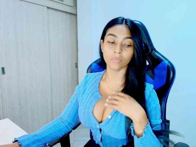 Sophiiaaxx Sophiiaaxx