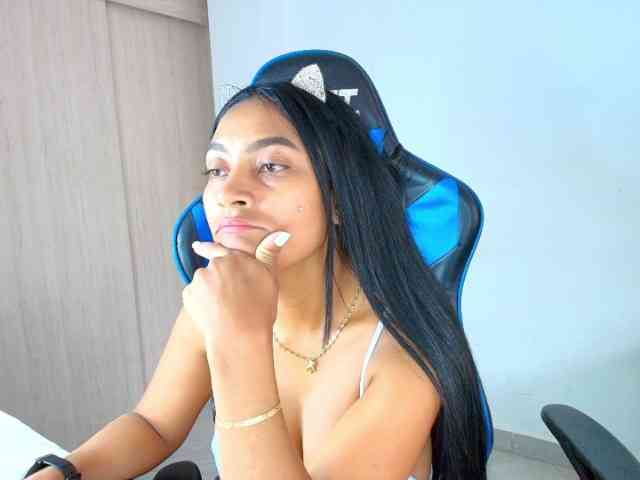 Sophiiaaxx Sophiiaaxx