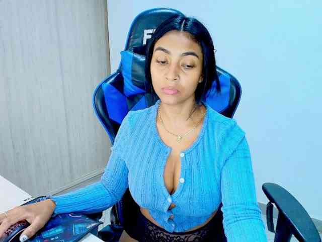 Sophiiaaxx Sophiiaaxx