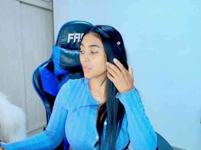 Sophiiaaxx Sophiiaaxx