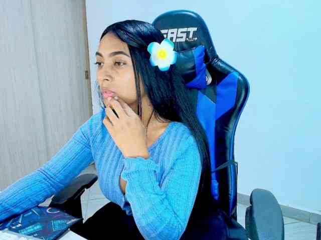 Sophiiaaxx Sophiiaaxx