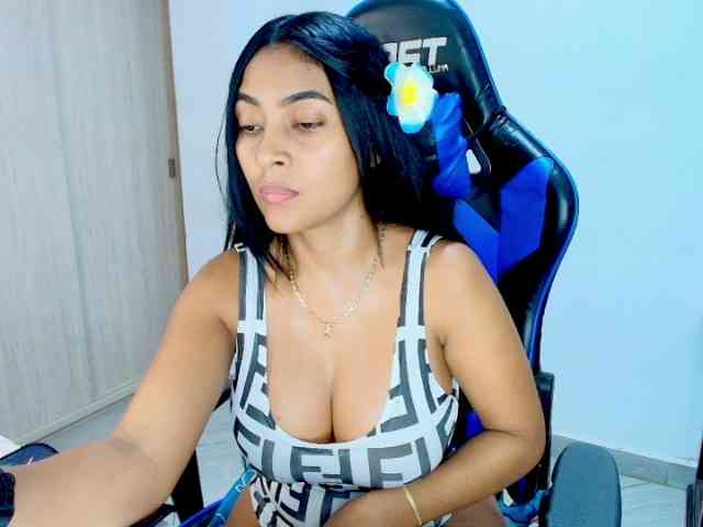 Sophiiaaxx Sophiiaaxx