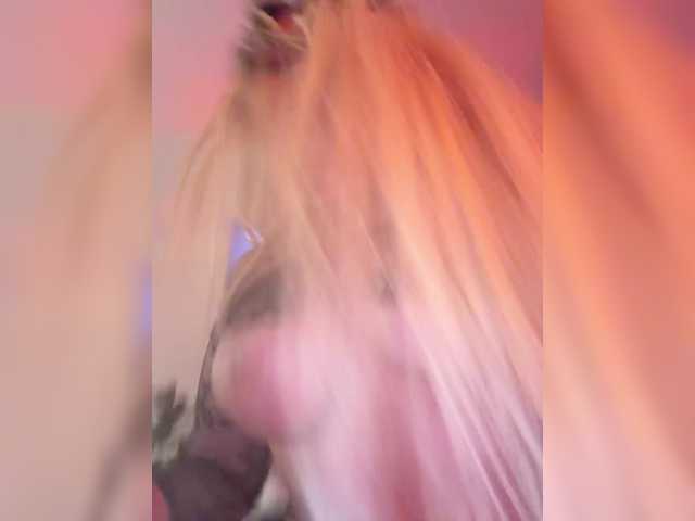 Kotofeyka1's BongaCams profile