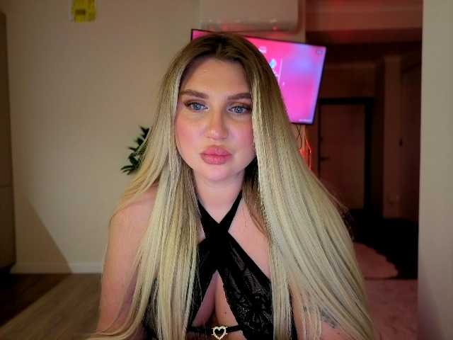 Kotofeyka1's BongaCams show and profile