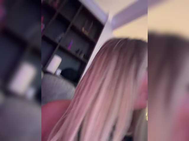 Kotofeyka1's BongaCams show and profile