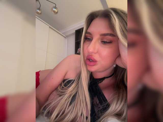 Kotofeyka1 from BongaCams is Freechat