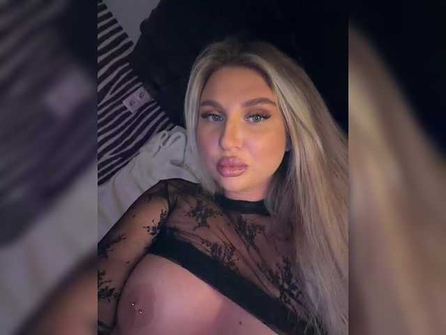 Bonkers Kotofeyka1 from BongaCams gets her body humped on video! Kotofeyka1 from BongaCams