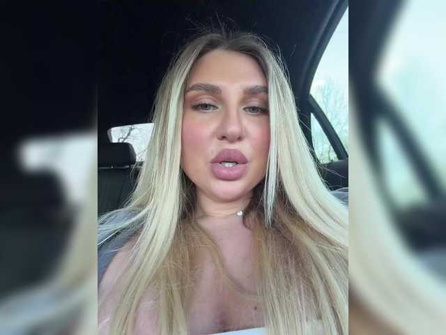 Kotofeyka1's BongaCams profile