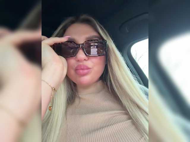 Kotofeyka1's BongaCams show and profile