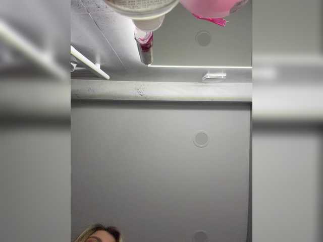 go to chat with Stiflers_mom