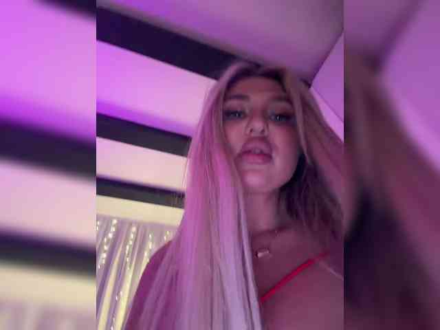 Kotofeyka1's webcam live show