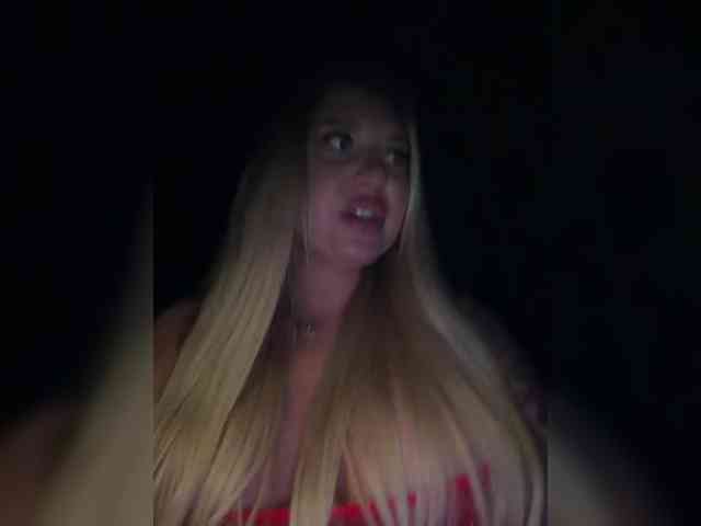 Kotofeyka1 Live Webcam on BongaCams