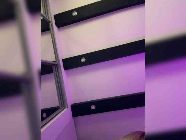 Kotofeyka1's webcam live show