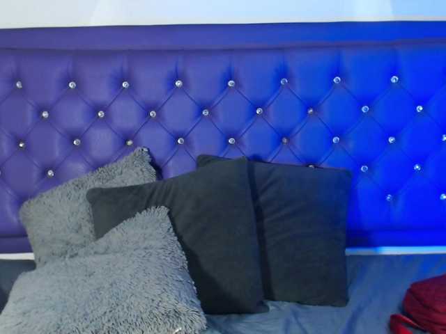 go to chat with alejadolly