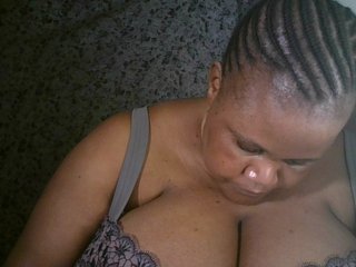 Ebonymagixs's Live Webcam