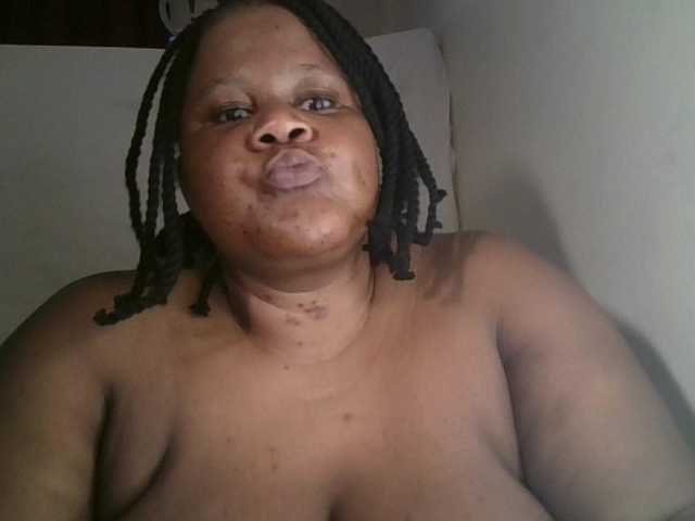 Ebonymagixs's BongaCams show and profile