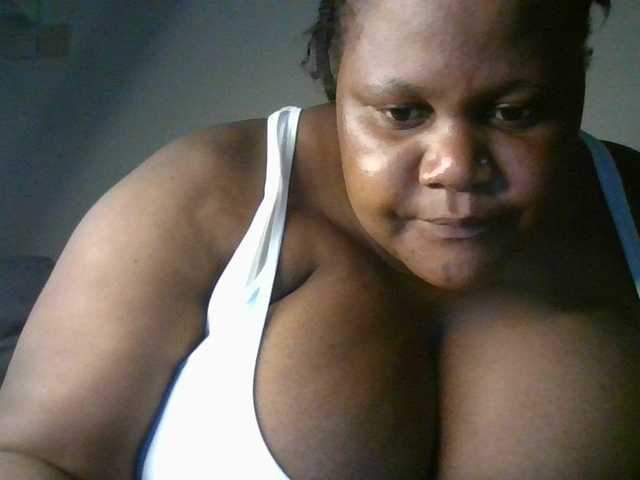 Ebonymagixs's BongaCams show and profile