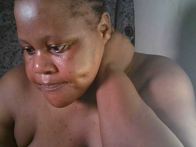 Ebonymagixs Live Cam on BongaCams