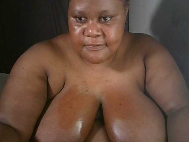 Ebonymagixs's BongaCams show and profile