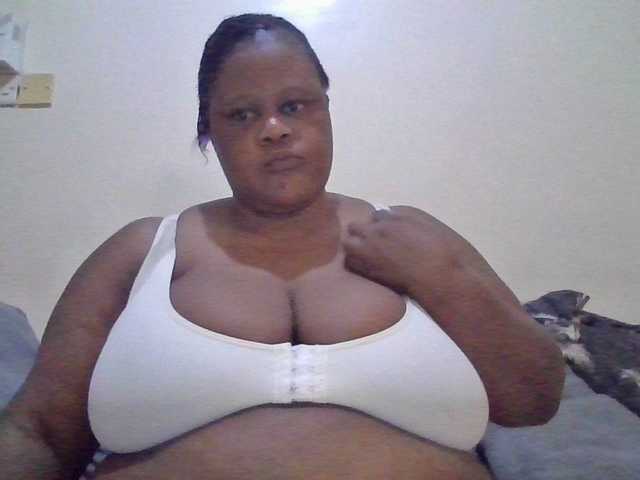 Ebonymagixs's BongaCams show and profile